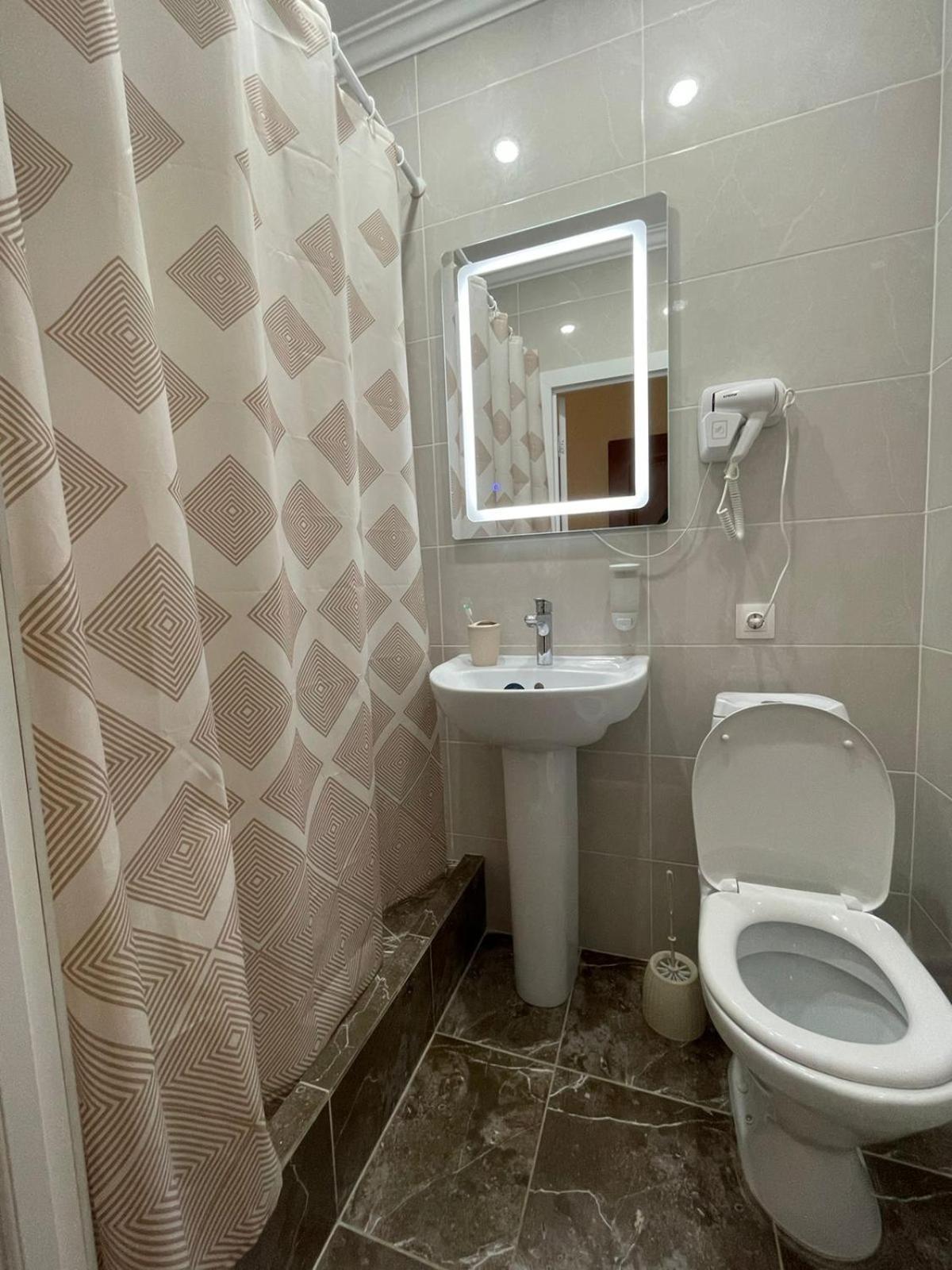 Rose Art Hotel Астана Екстериор снимка
